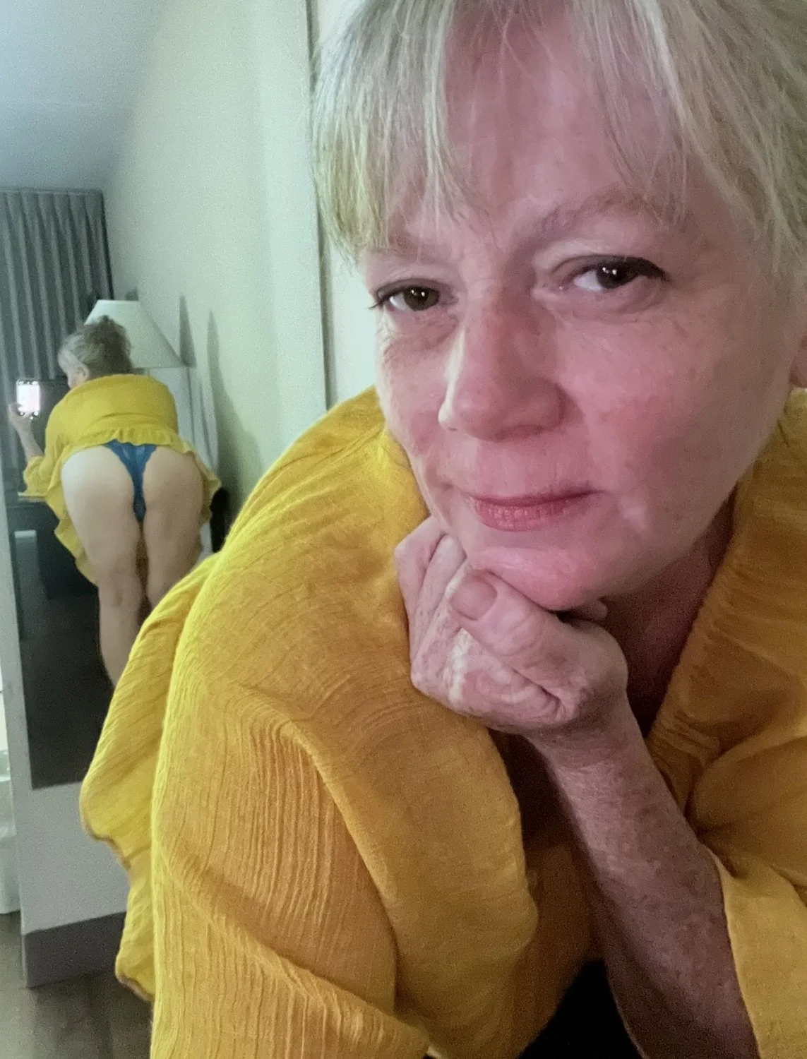 WV Slutmom clothed and unclothed image 2