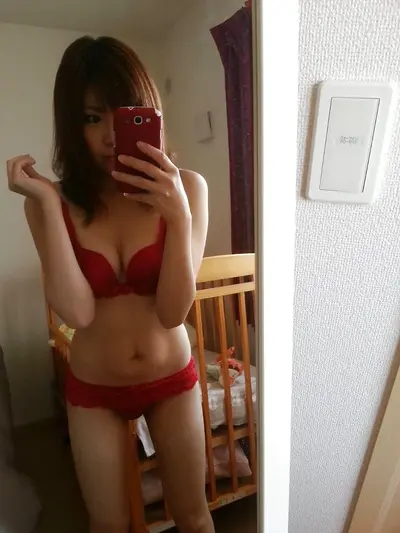 若妻加奈子ちゃん♫ cover image
