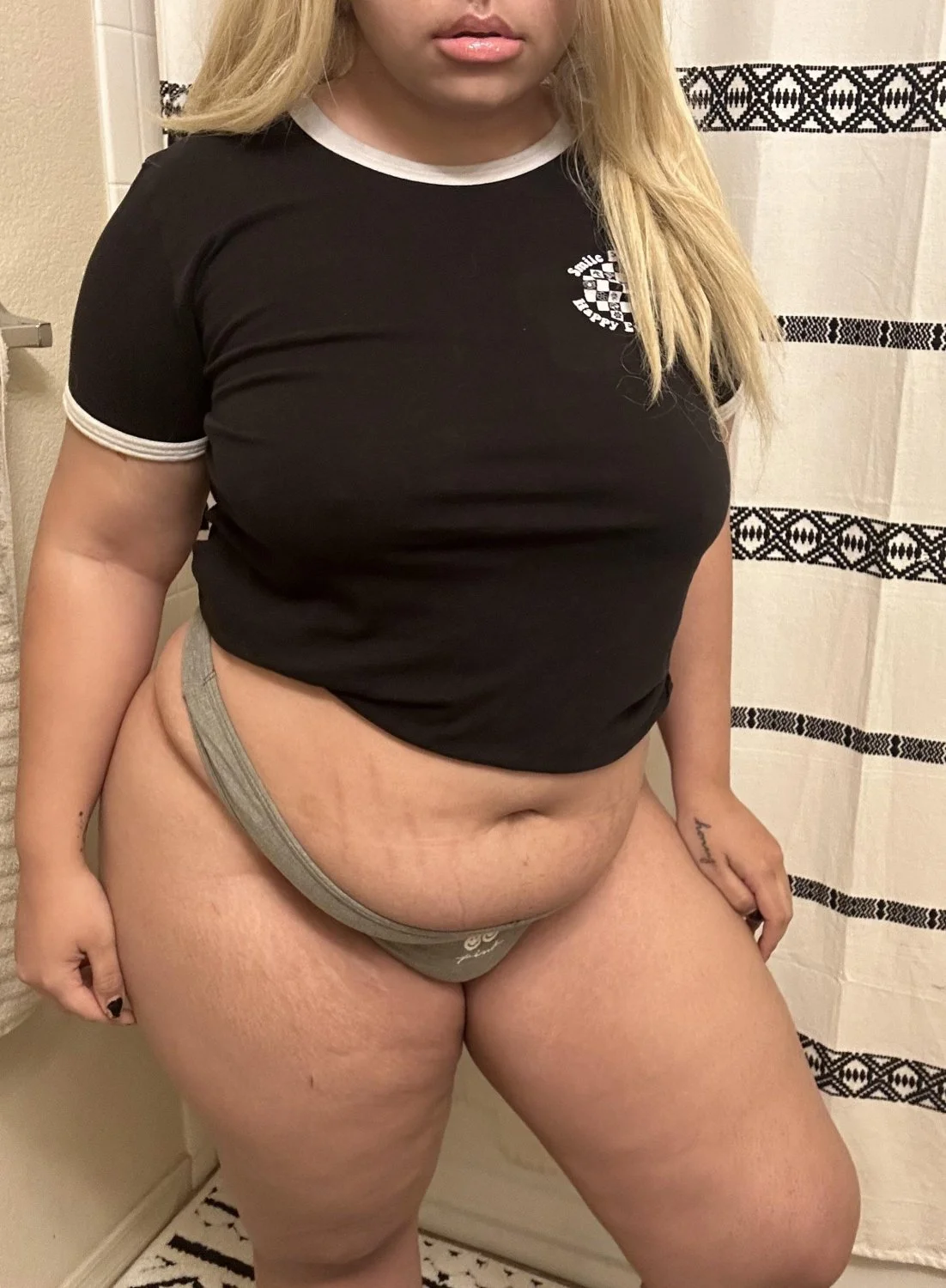 Will that be smash or pass? image 2