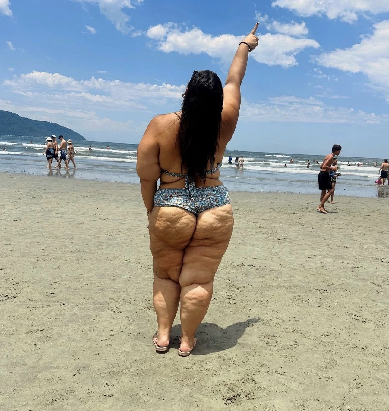 Bbw Big ass fat rabuda cavala image 1