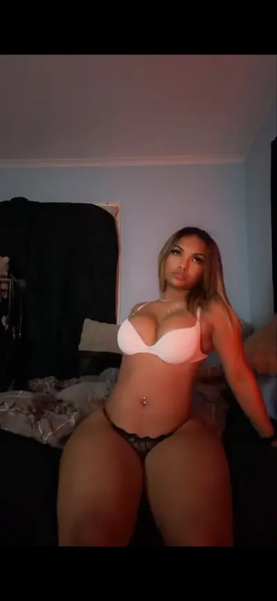 Dreamdolltenika Asian slut from Melbourne cover image