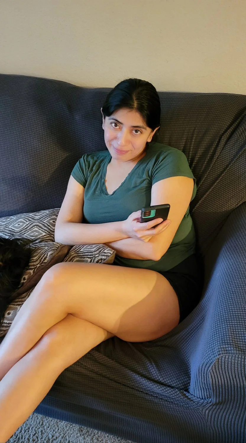 Esposa latina culona image 25