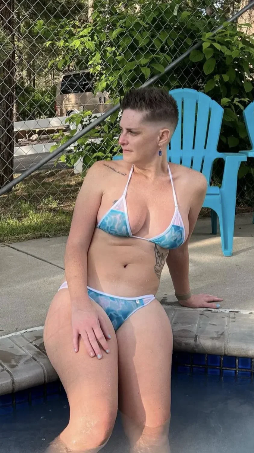 This Butch tomboy dyke is fucking hot! Perfect body!🤤🤤🔥🔥that asshole tho🤤🤤🔥 image 7
