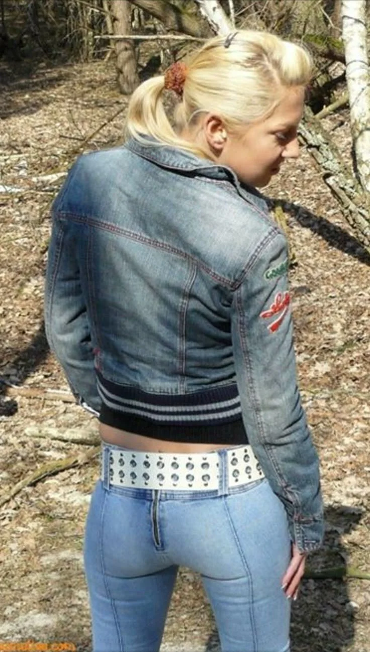 Sexy ass in jeans image 17