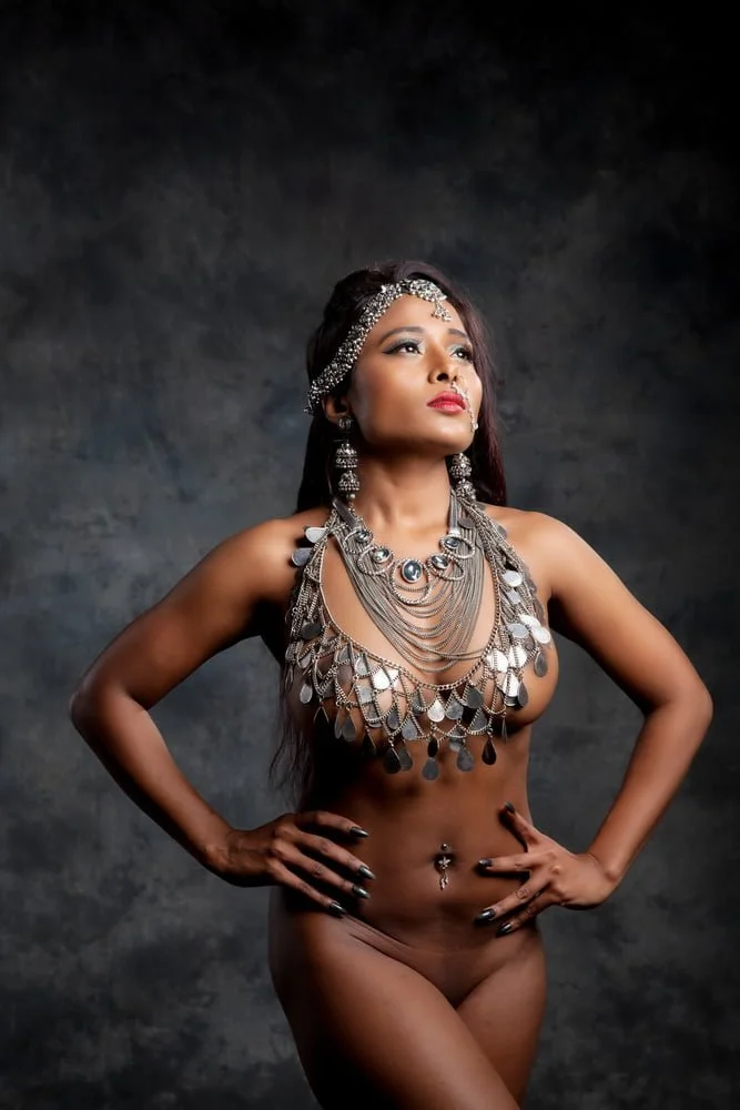 Indian girl become a nude model part 1 image 21