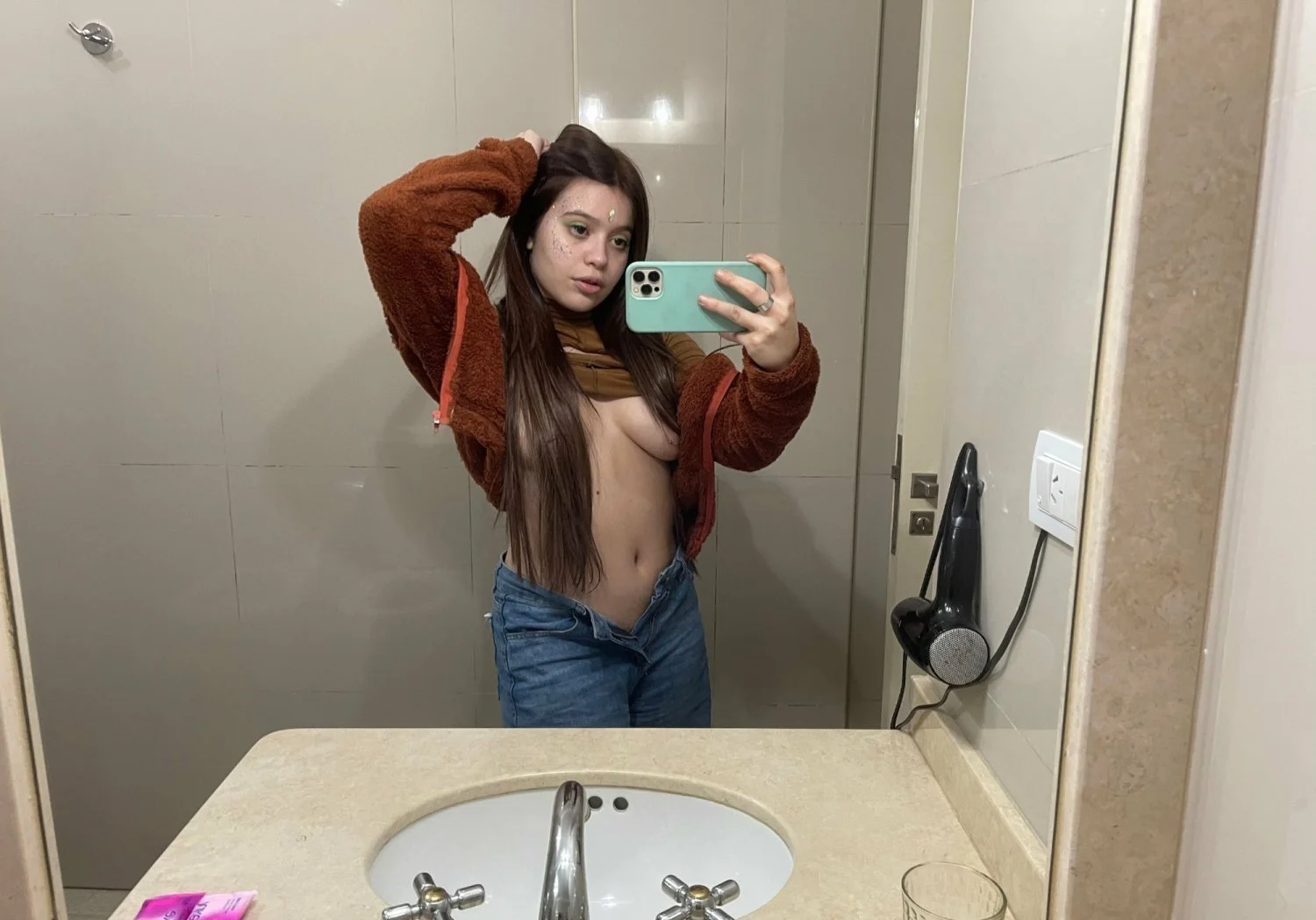 Pendeja Argentina hermosa culona sabrosa coño delicioso image 5