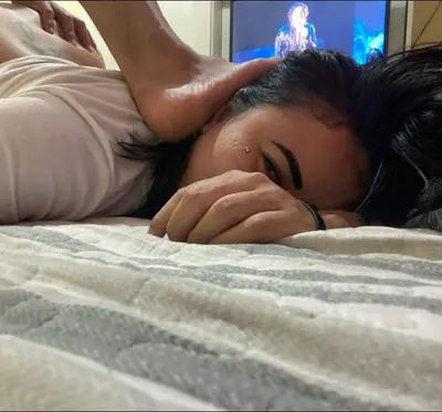 amateur latin show her pussy nude cover image