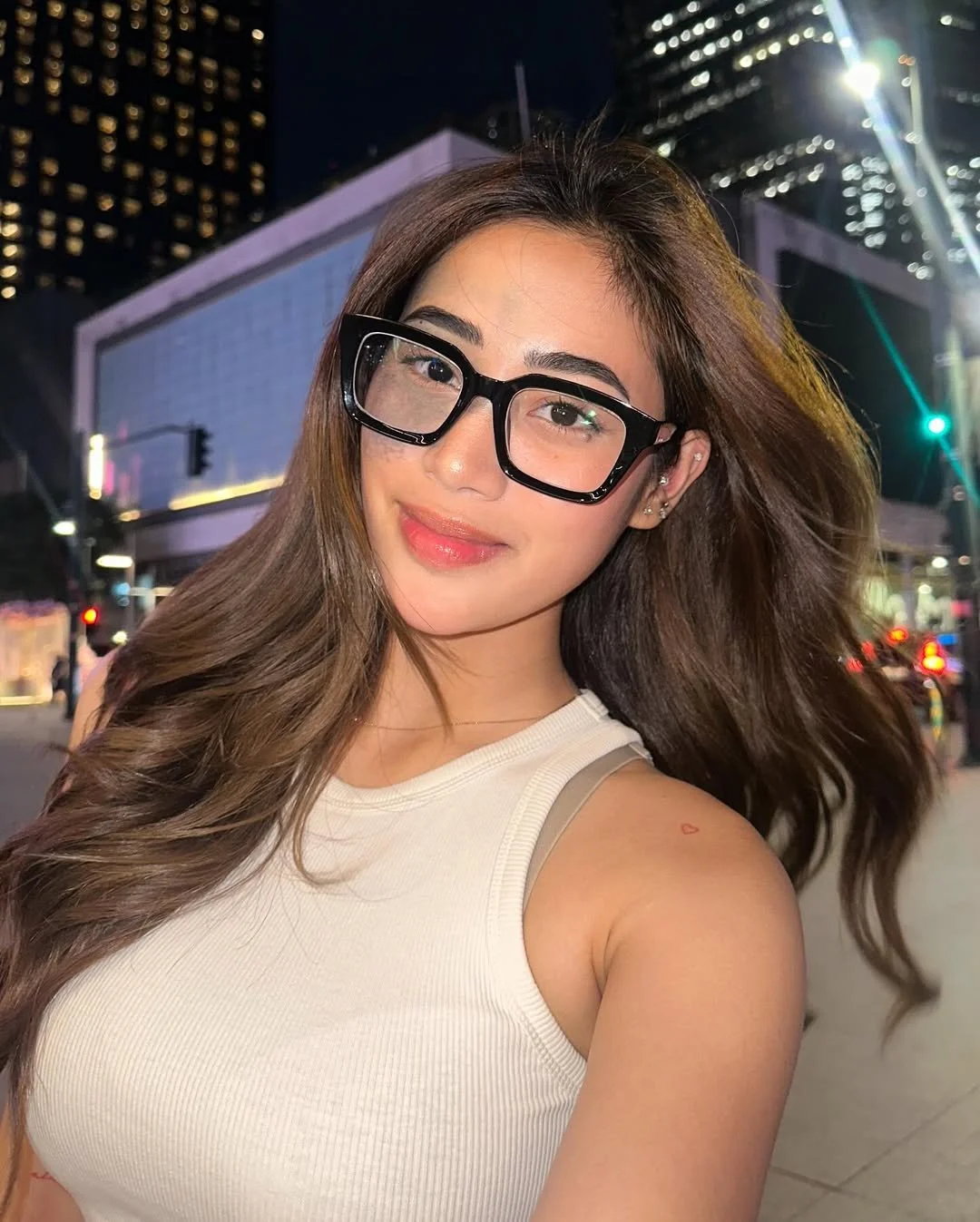 Hot sexy rare asian image 9