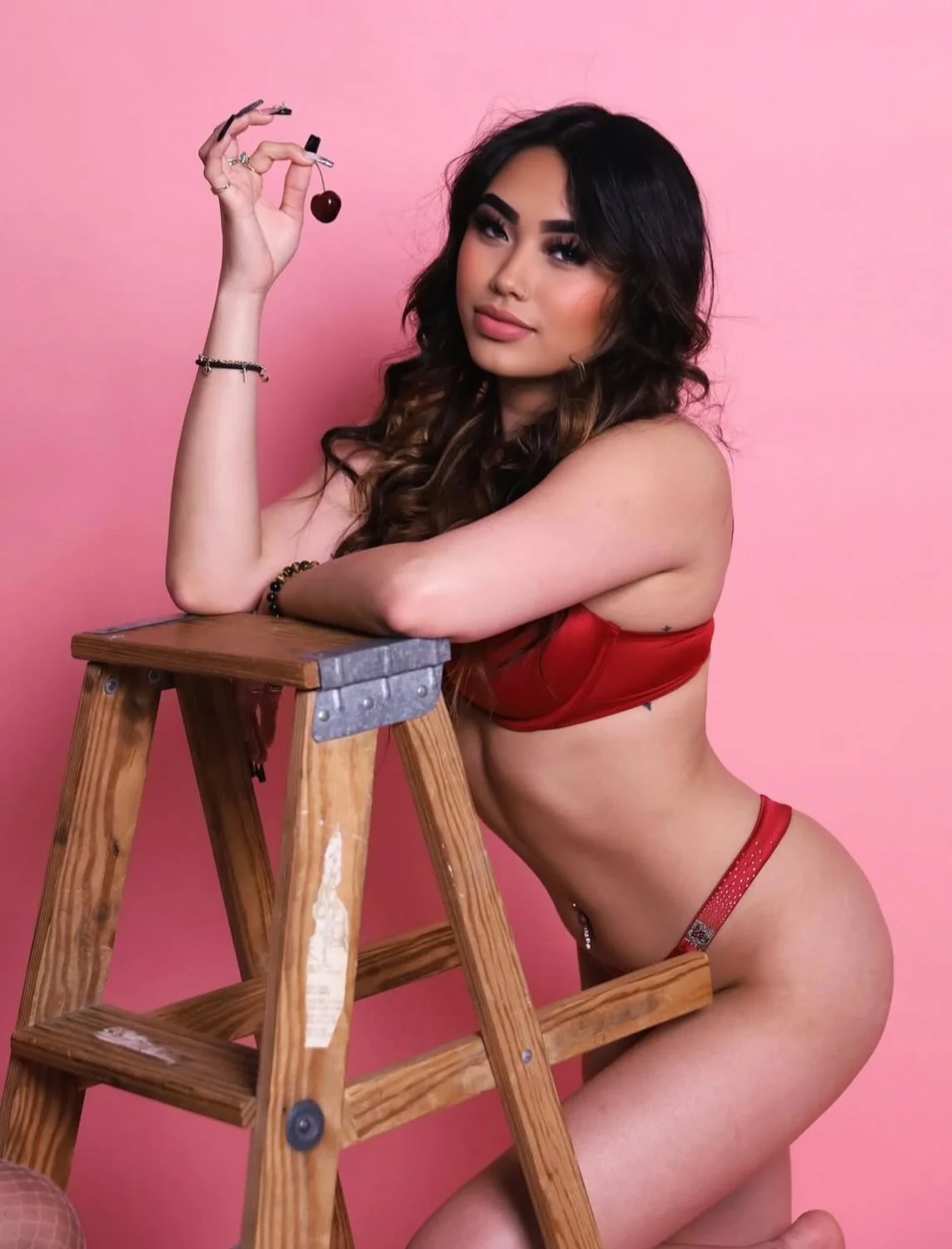 Slutty petite ABG Dallas/Chicago bottle girl - Valentines Edition image 8