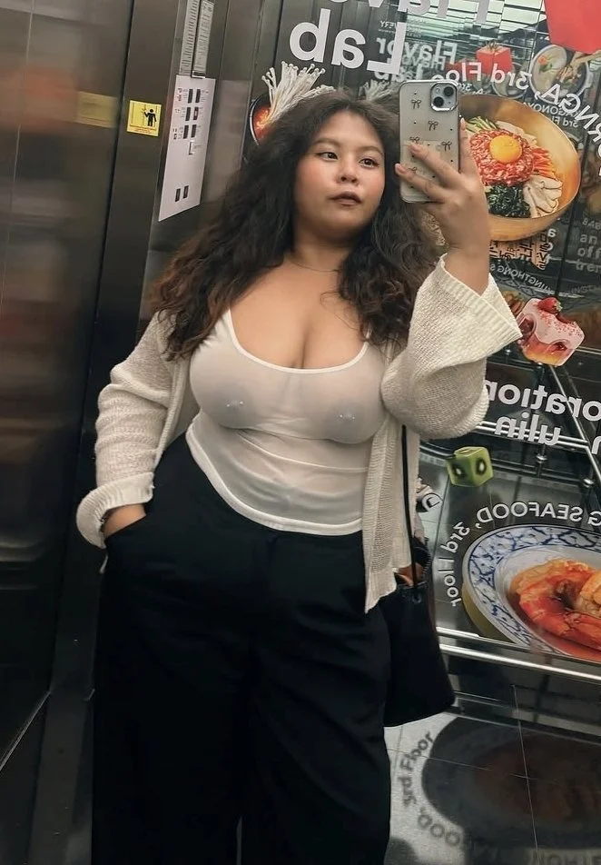 Chubby Asian Wife Alys image 4