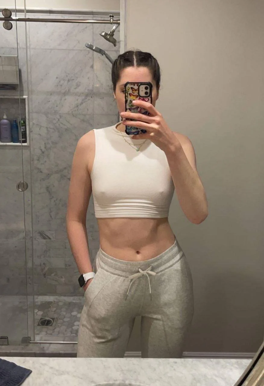 Slim Maddie showing off her tiny tits main image