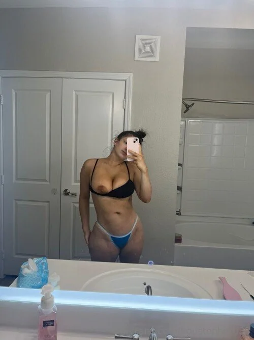 houstonhotti33 image 37