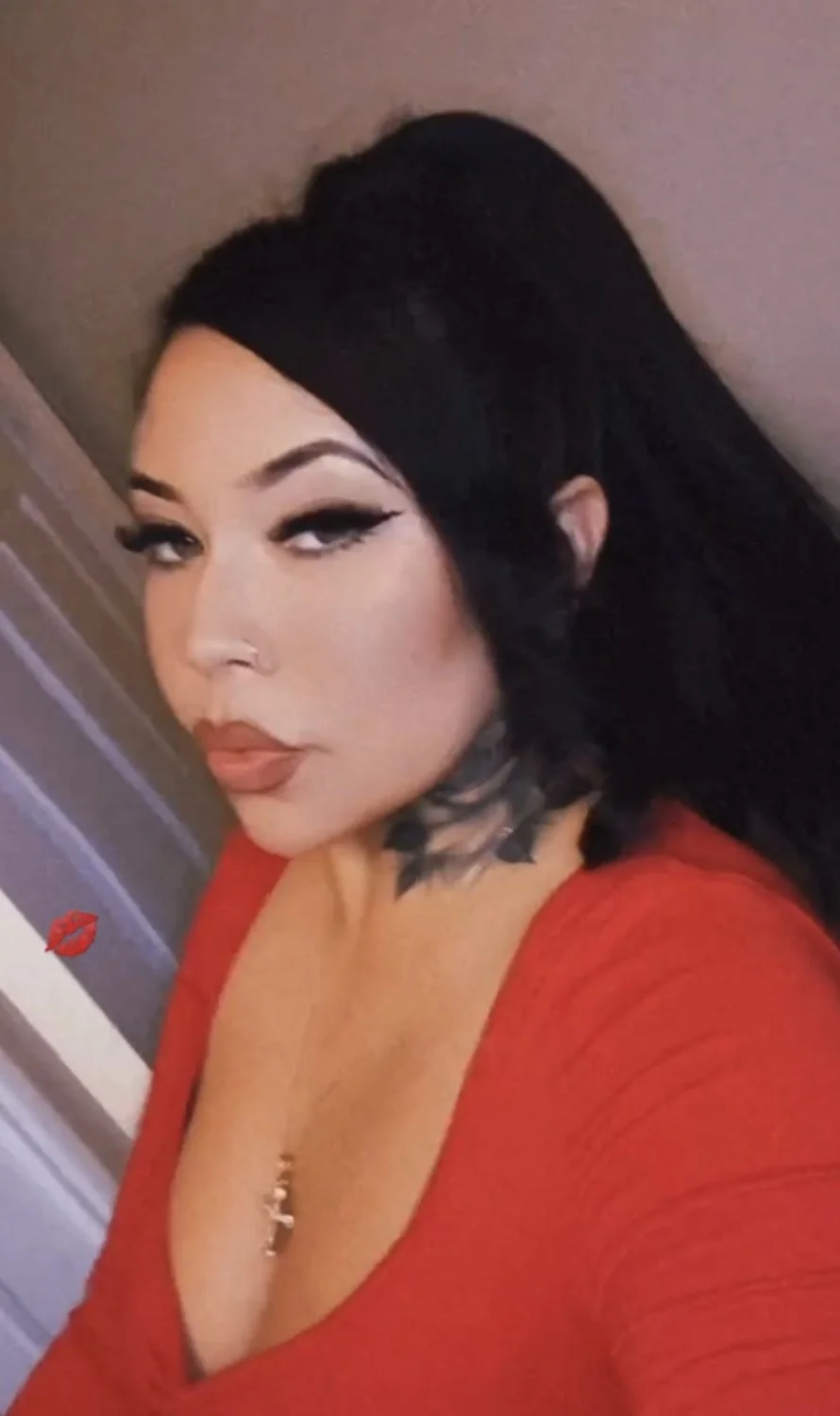 Sexy SoCal Chicana Mexican Latina Tattoo artist Maddie image 6