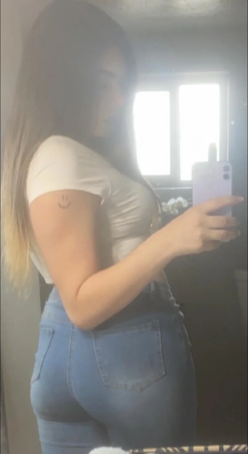 -Latina cuck wife leaked Snapchat- main image