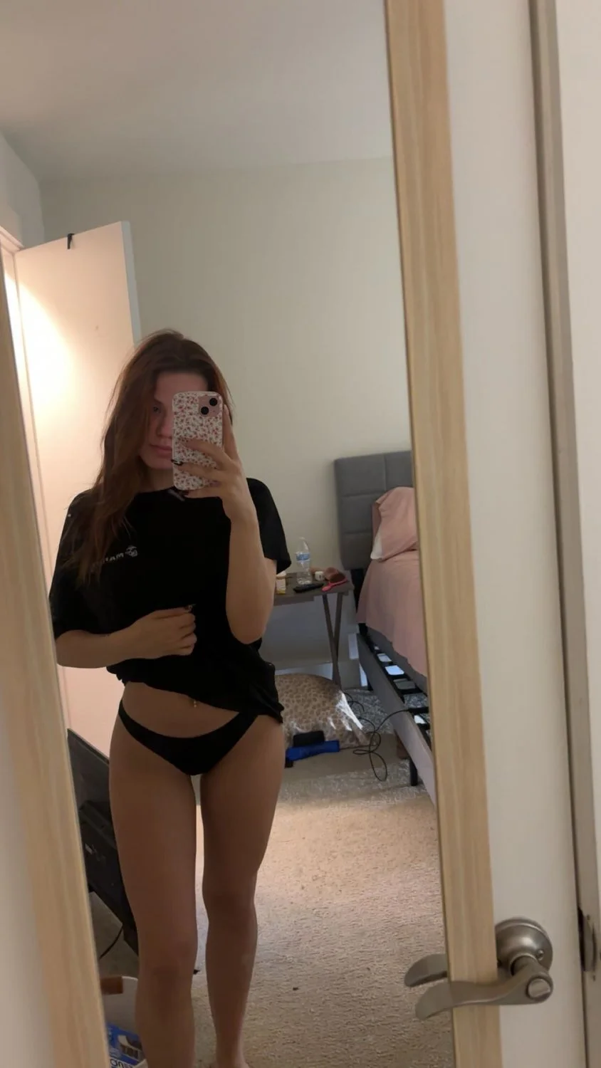 Just a horny college girl with a fat ass main image