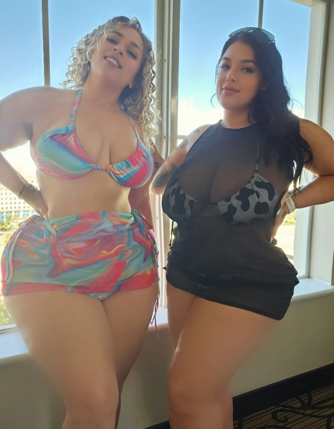 Two pawgs image 13