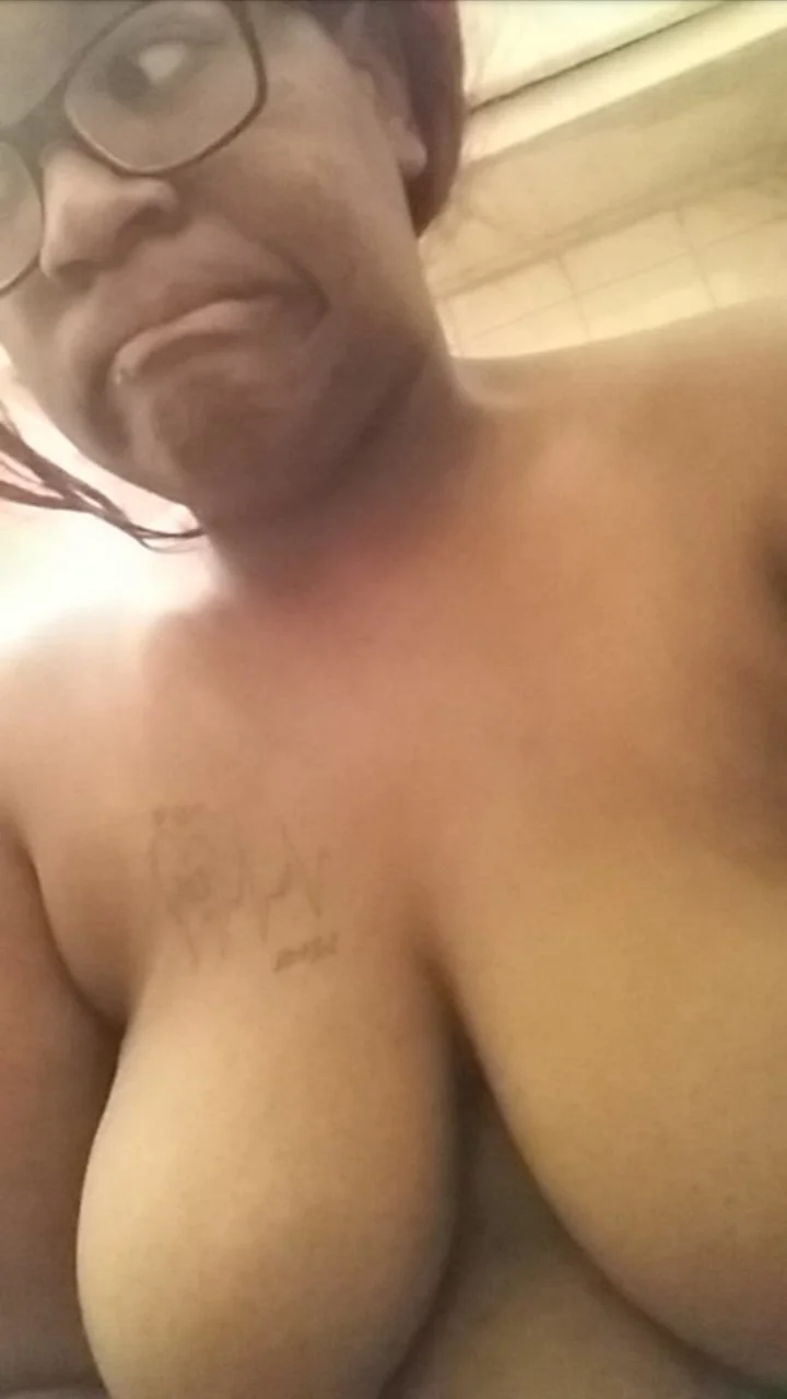 Leaked! Sexy BBW Slut Titties Pic Drop! Damn I wanna suck on them so bad! Enjoy! 😁 image 14