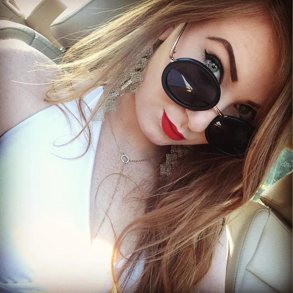 Scarlet image 24