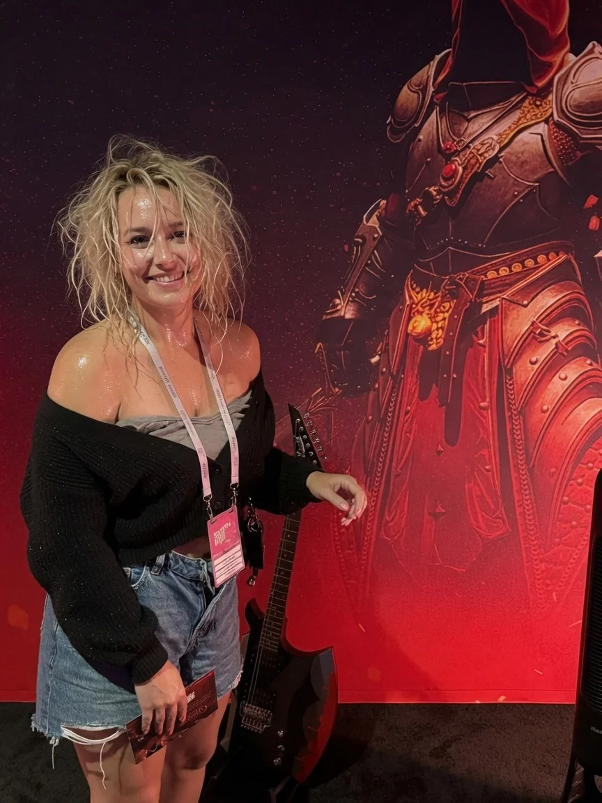 Gaming Girl 2 image 16