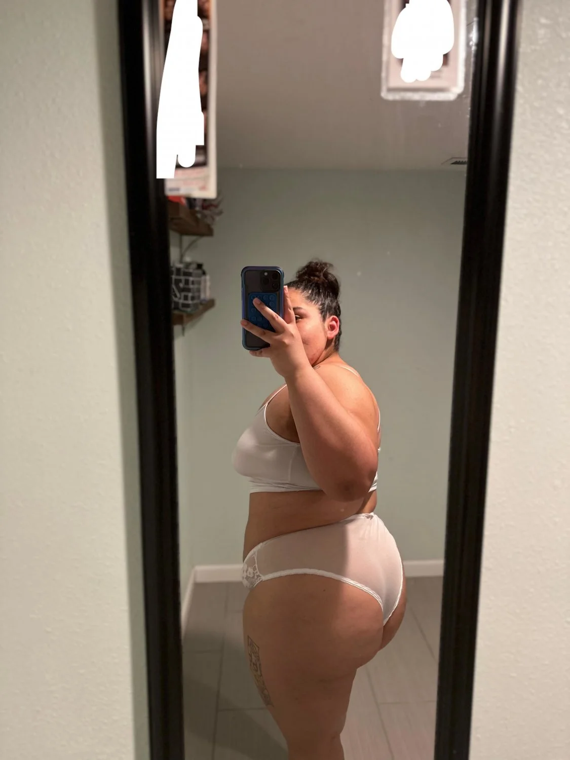 Rica novia gordita image 33