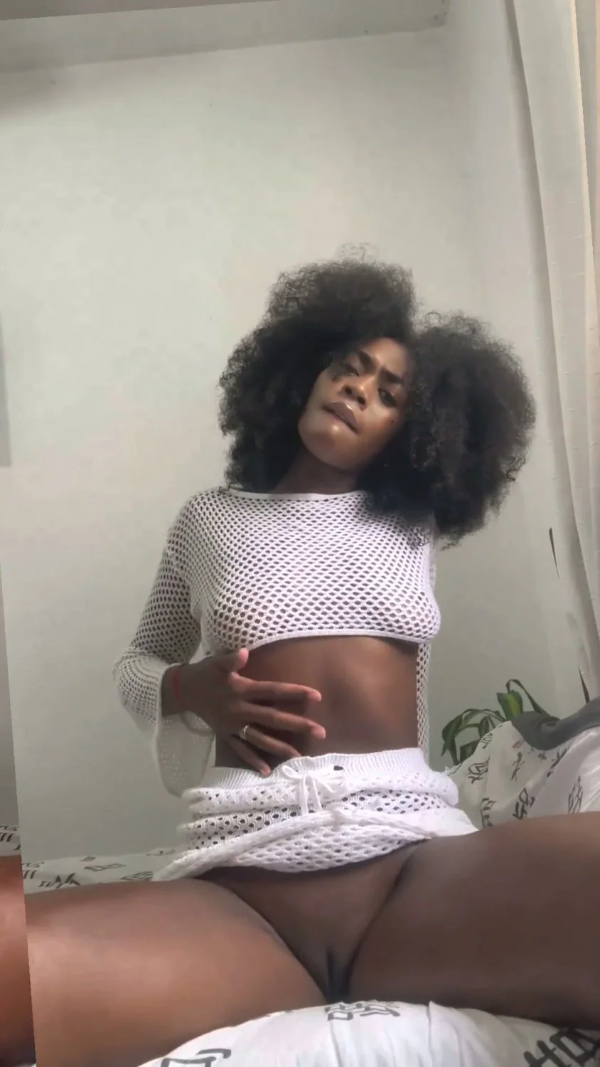🔞 wild petite body sucking dick tight pussy cum dripping 🫦🍑 See my OF main image