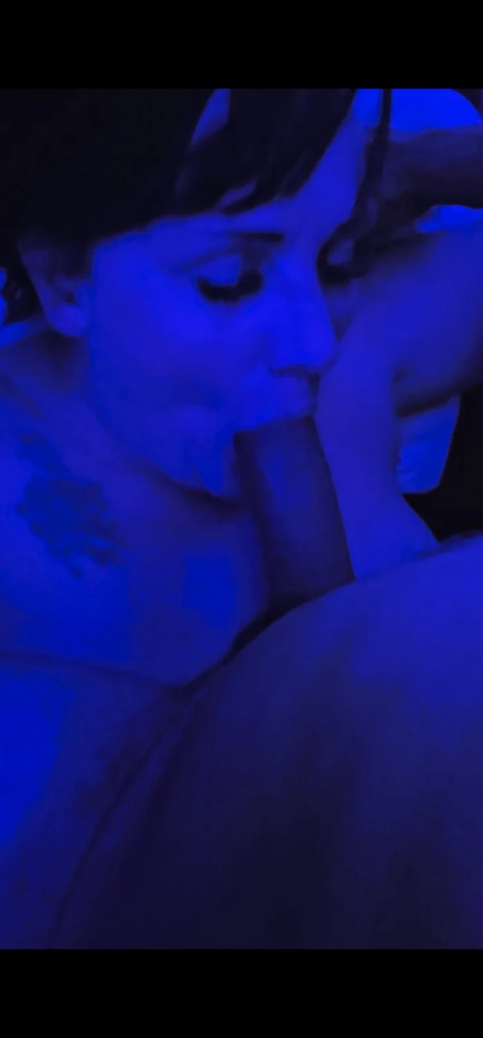 Married tweaker loves calling me when her husband leaves to work! image 3
