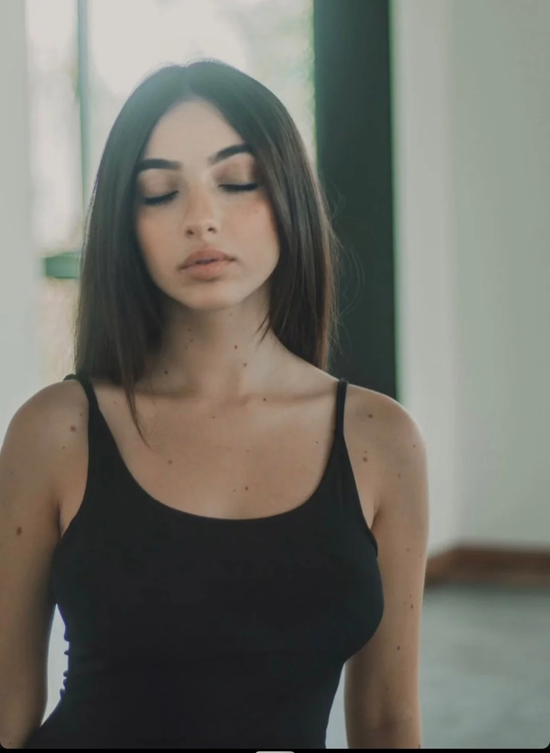 Mix of irls #7 image 7
