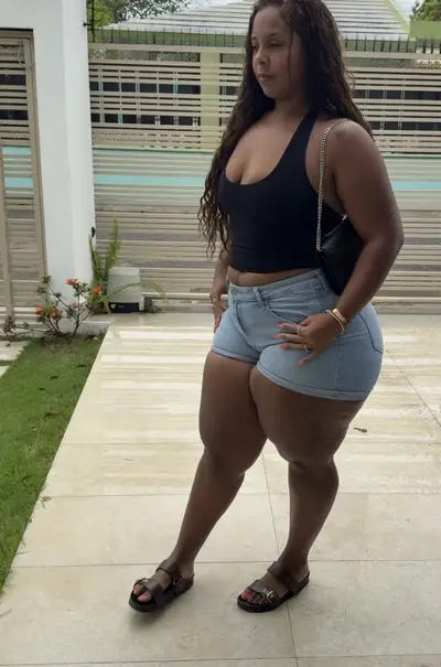 big booty ig model cover image