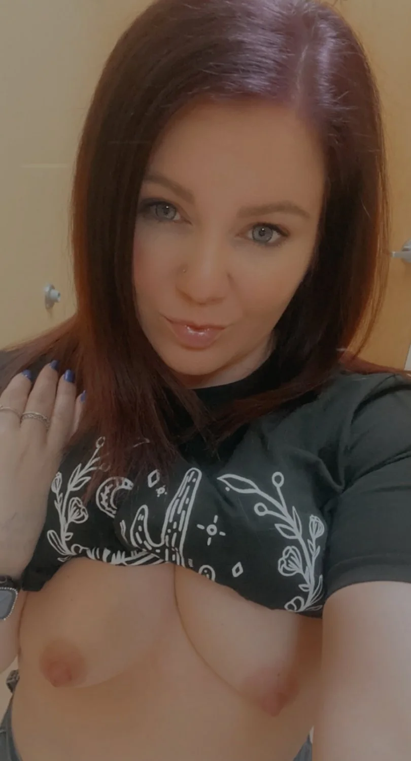 Cheating Amanda exposed by her side piece image 19