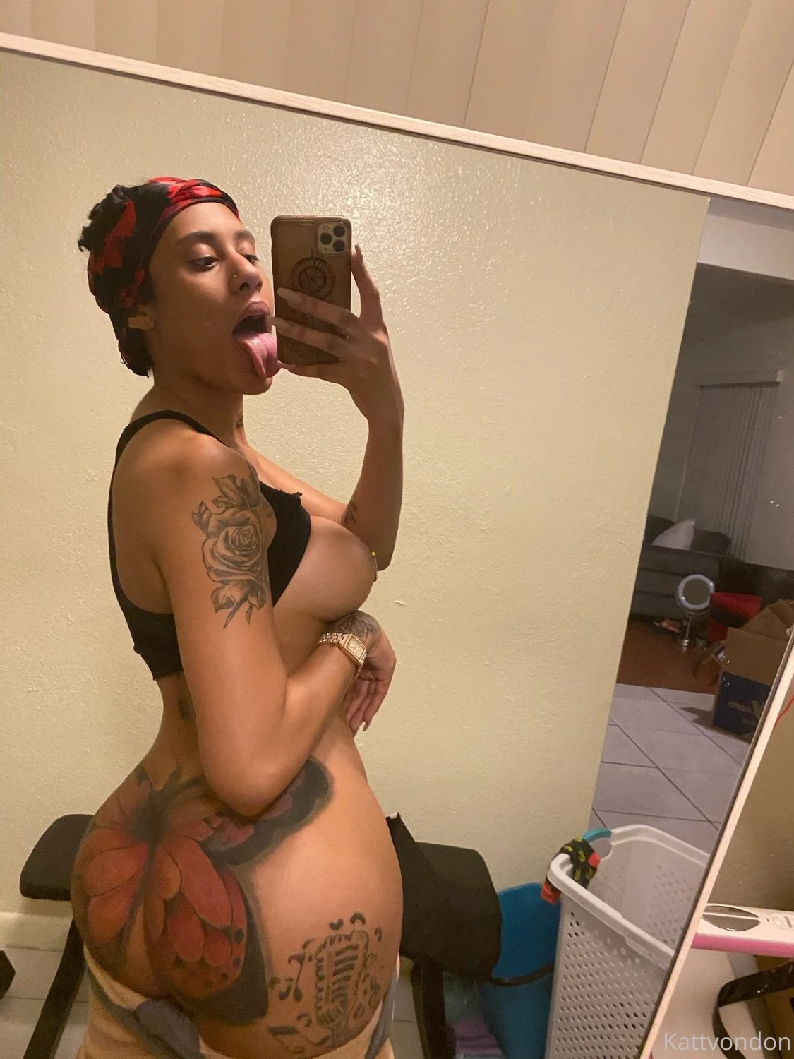 kattvon image 2