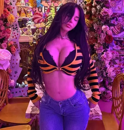Big Tittty Italian Fucked 700!!! Baddie Bop Amateur Teen Blowjob Cheating Latina Asian Abg cover image