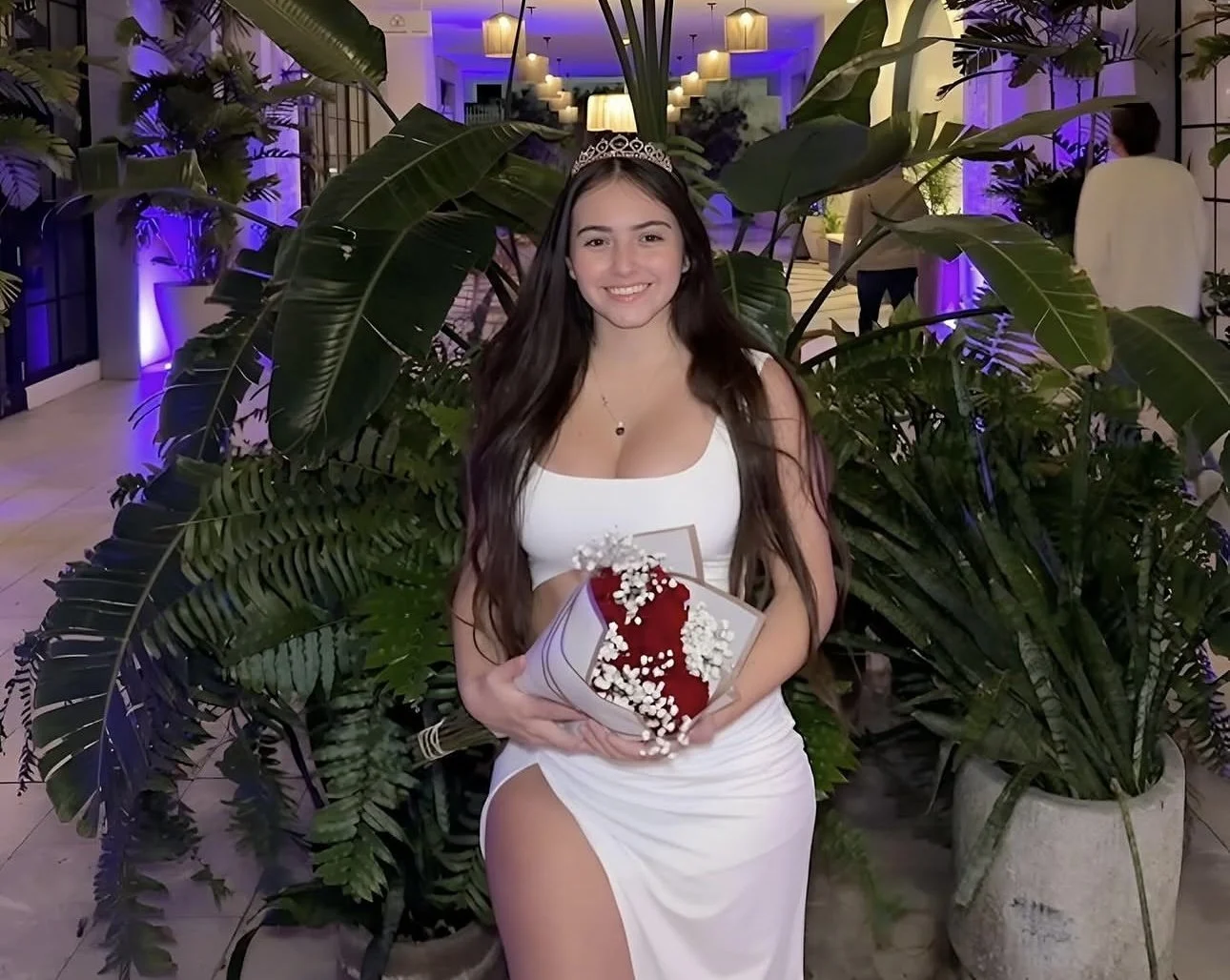 Miami PAWG Latina with big perfect tits image 6