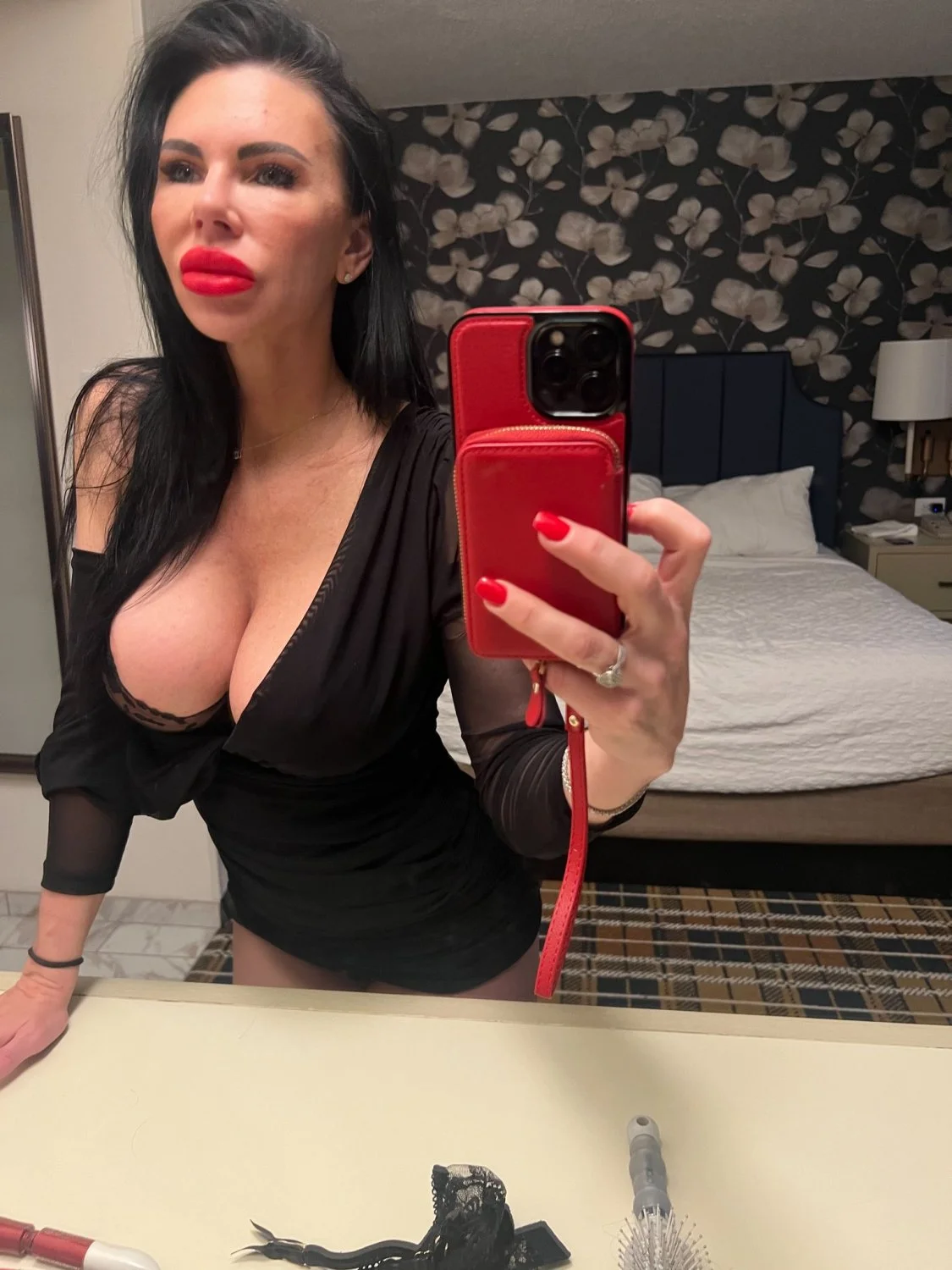 Leaked photos of a hot mom image 48