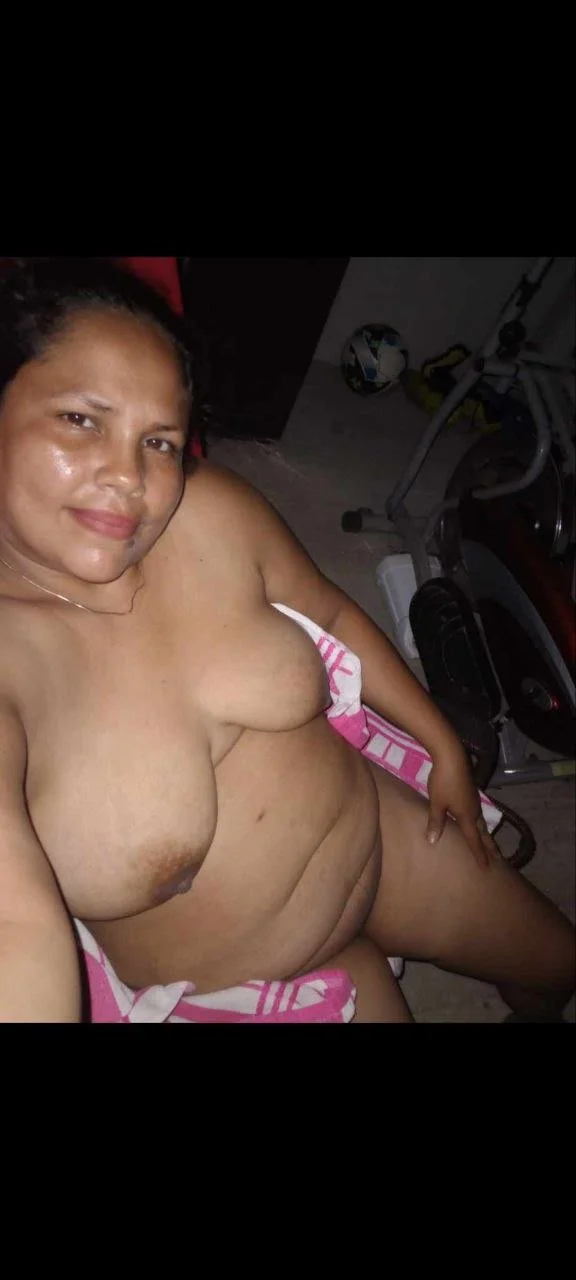 Karol milf main image