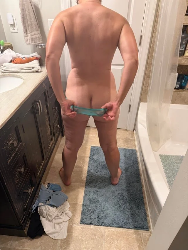 wifebutt-perfection-v0-zvi2wh8xr7ah1 (1) image 10