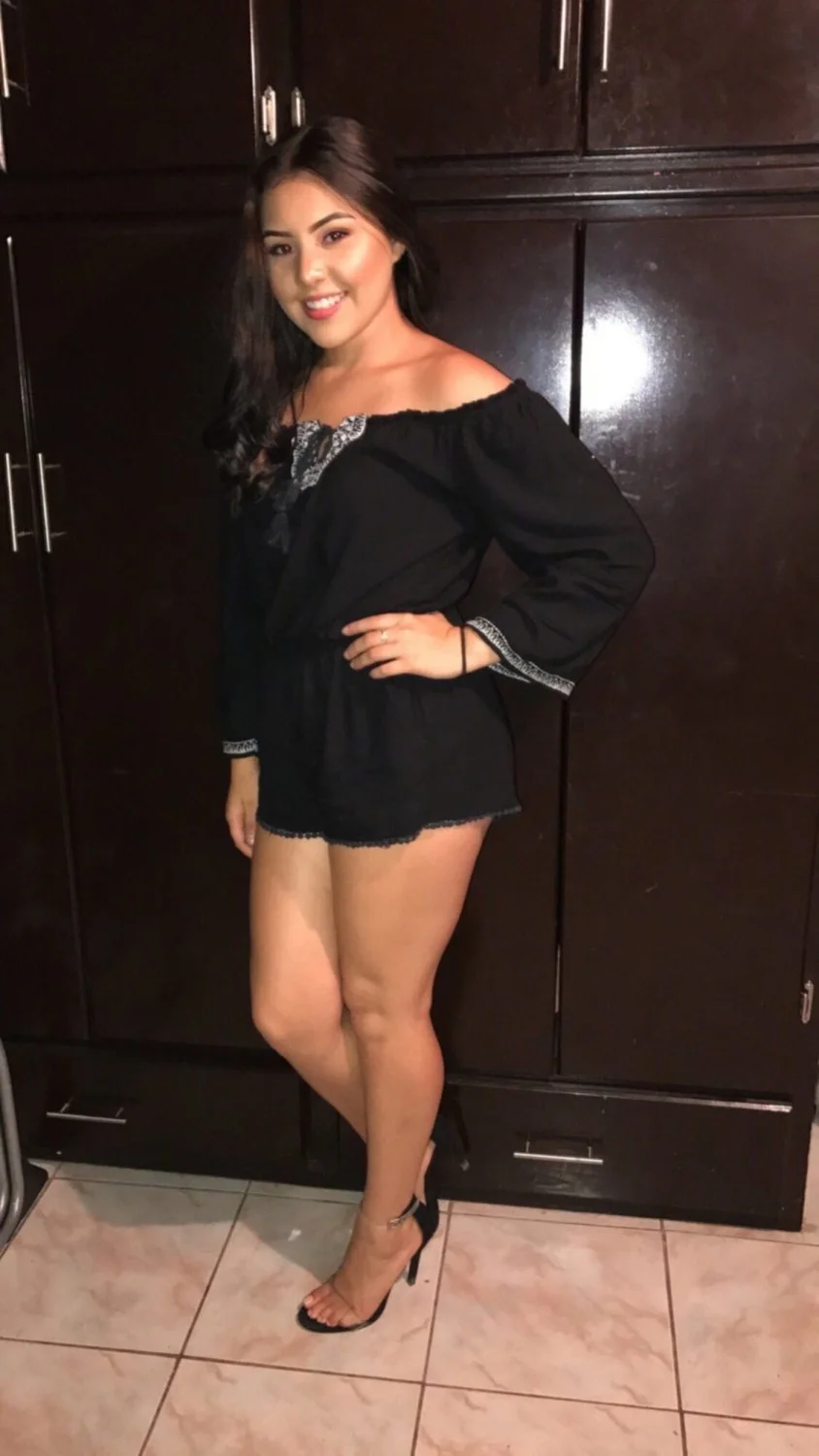 Cuck sent his wife in to be a webslut image 8
