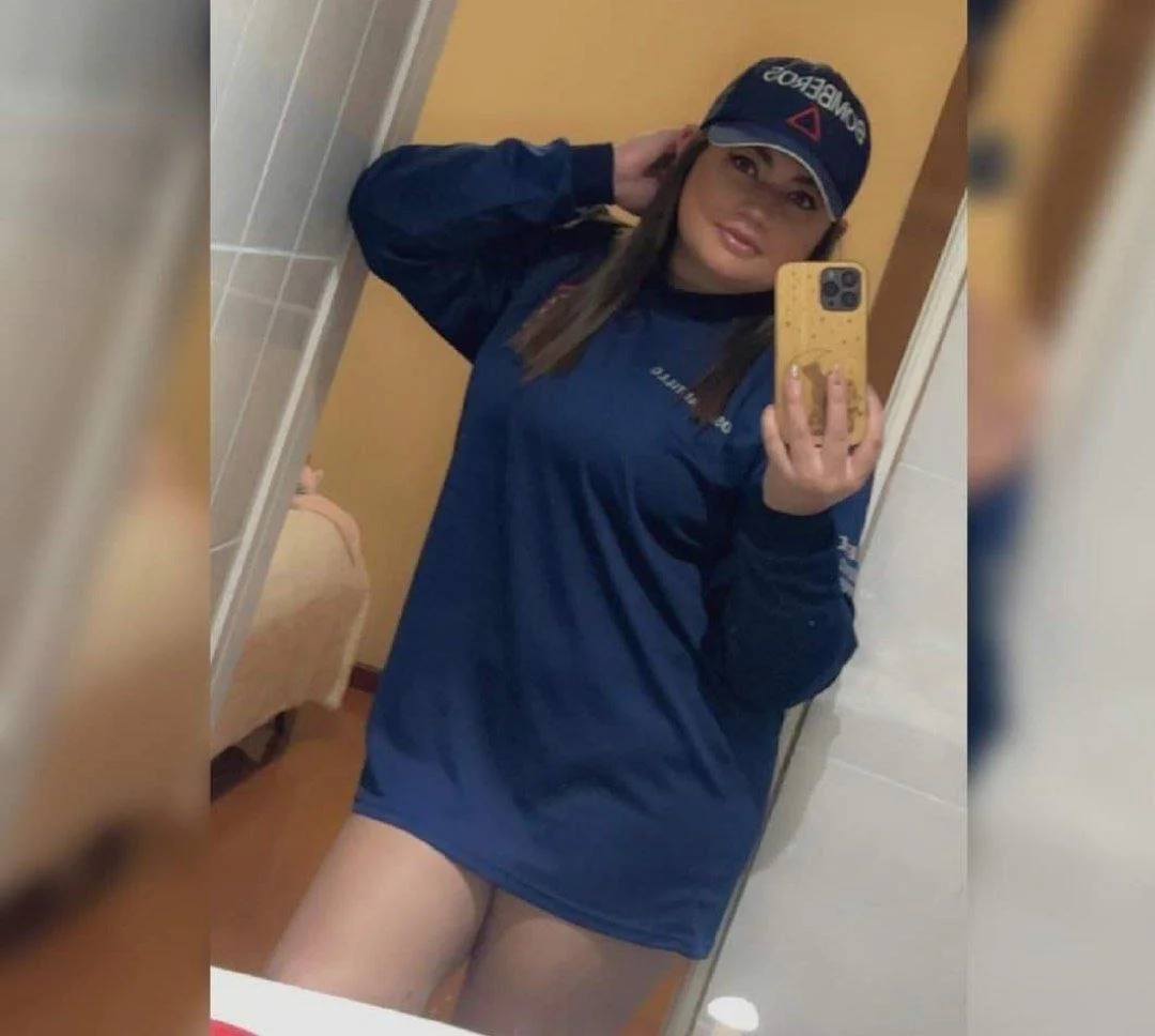 Rica enfermera colombiana image 7