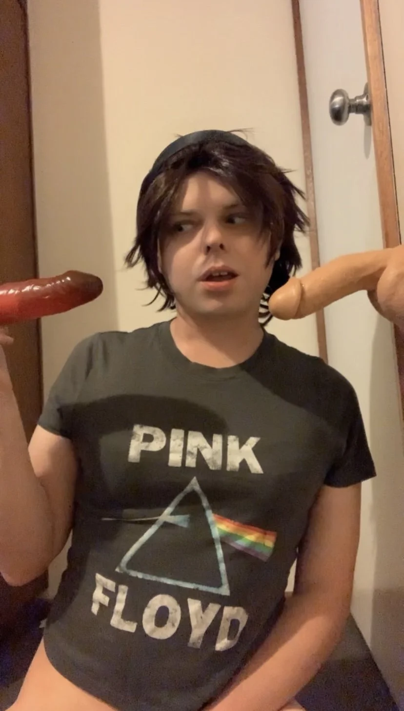 I need to be exposed and ruined 🥵 image 7