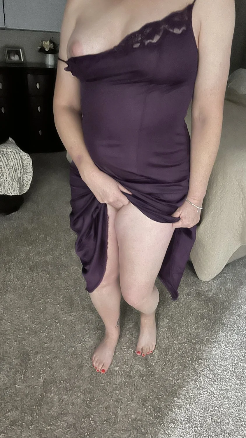 Mature Blonde up shorts image 14