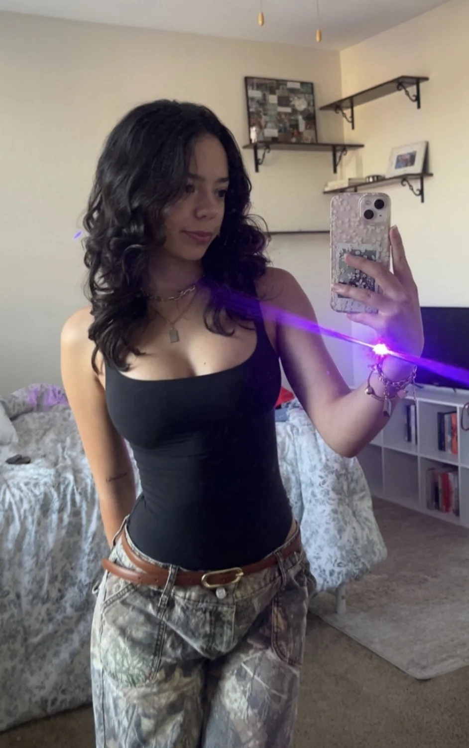 Petite American slut Aliya image 15
