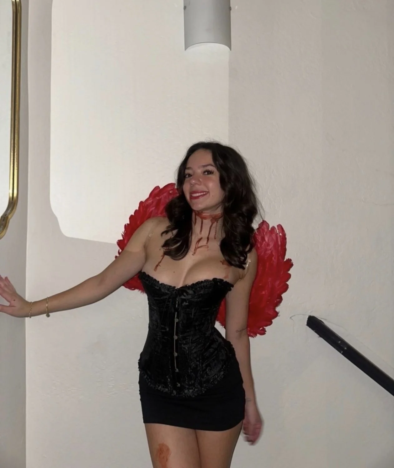 Petite American slut Aliya image 3