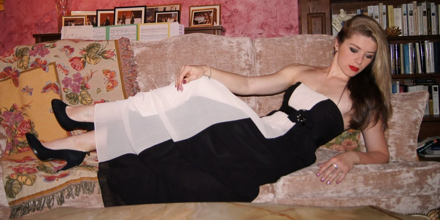 Aline L french fitness part2 image 32