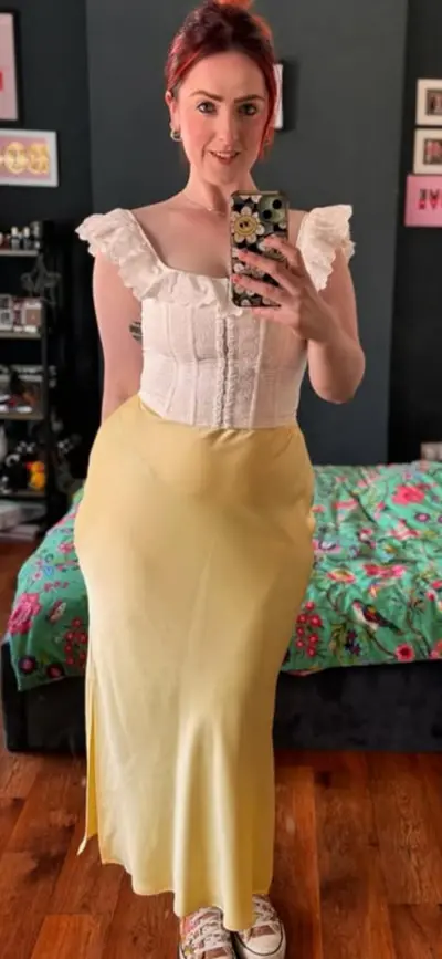 Scouse liverpool British UK sexy big tits cum slut milf. Would love to make her my fuck toy cover image