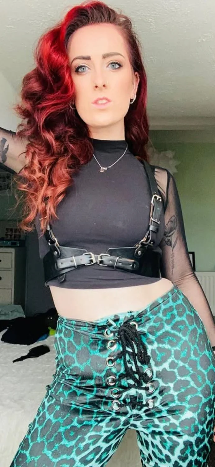 Scouse liverpool British UK sexy big tits cum slut milf. Would love to make her my fuck toy image 18