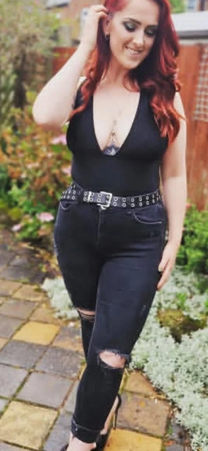 Scouse liverpool British UK sexy big tits cum slut milf. Would love to make her my fuck toy image 28