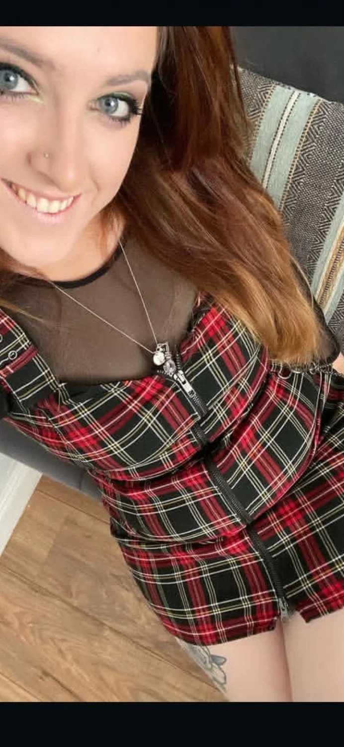 Scouse liverpool British UK sexy big tits cum slut milf. Would love to make her my fuck toy image 29
