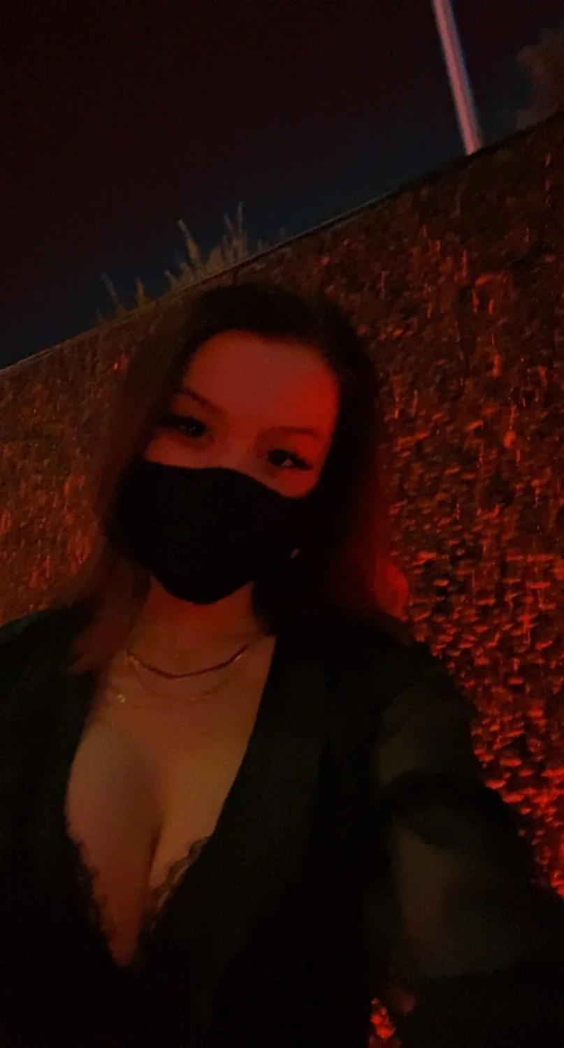 Sexiest streamer emi image 11