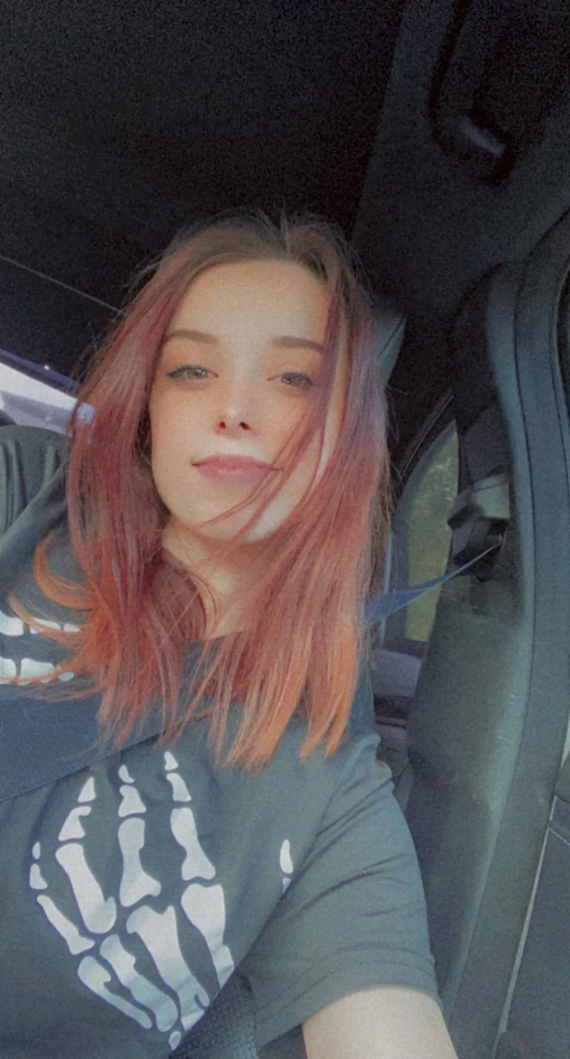 Sexiest streamer emi image 16