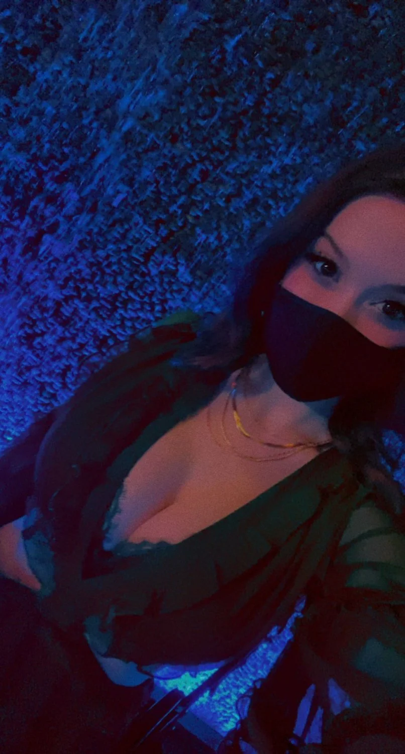 Sexiest streamer emi image 9