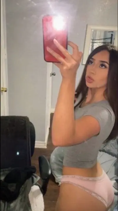 Phatt ass Latina gets leaked cover image